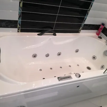 公寓 33 In Iceberg *